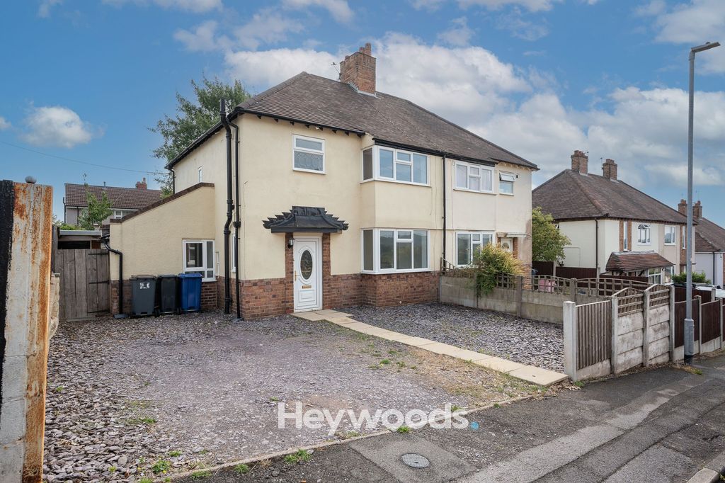 Property photo 1 of 28