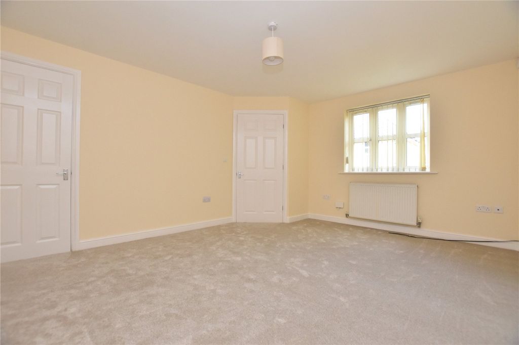 Property photo 3 of 23 Picture No. 14