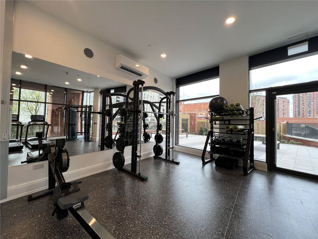 Property photo 3 of 12 Picture No. 17