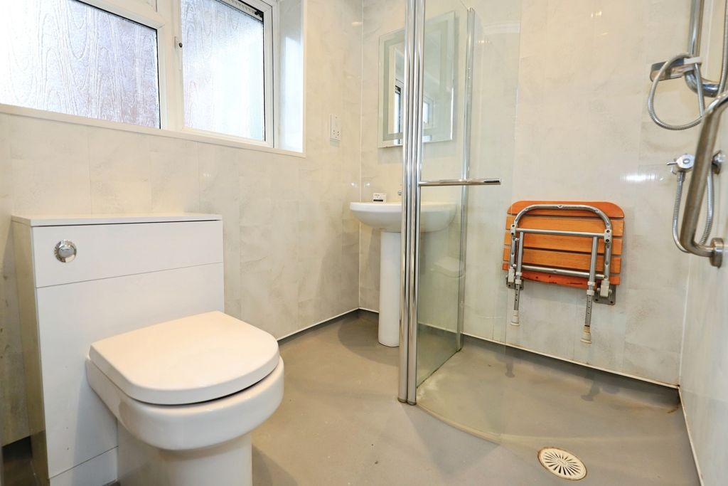 Property photo 2 of 18 Pbox-Img.Jpg