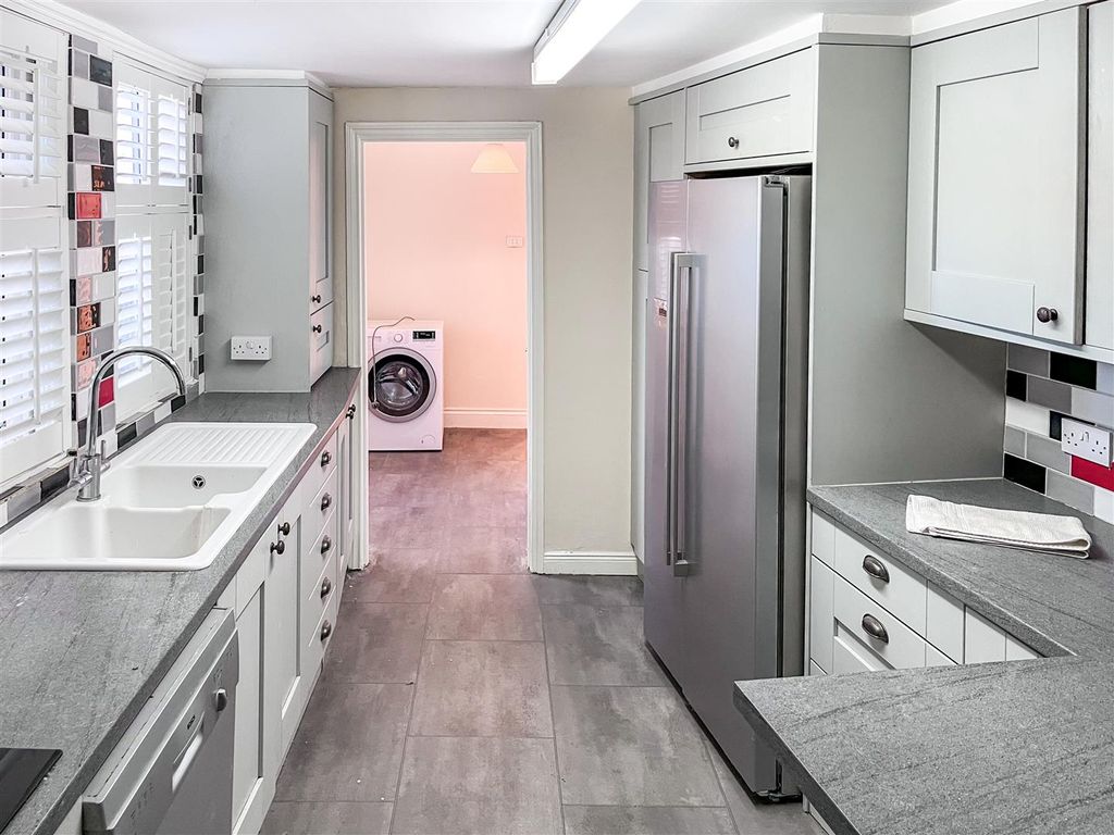 Property photo 3 of 8 20-11-2025__23-51-31_Img_2147_6905.Lc8J8.Jpg