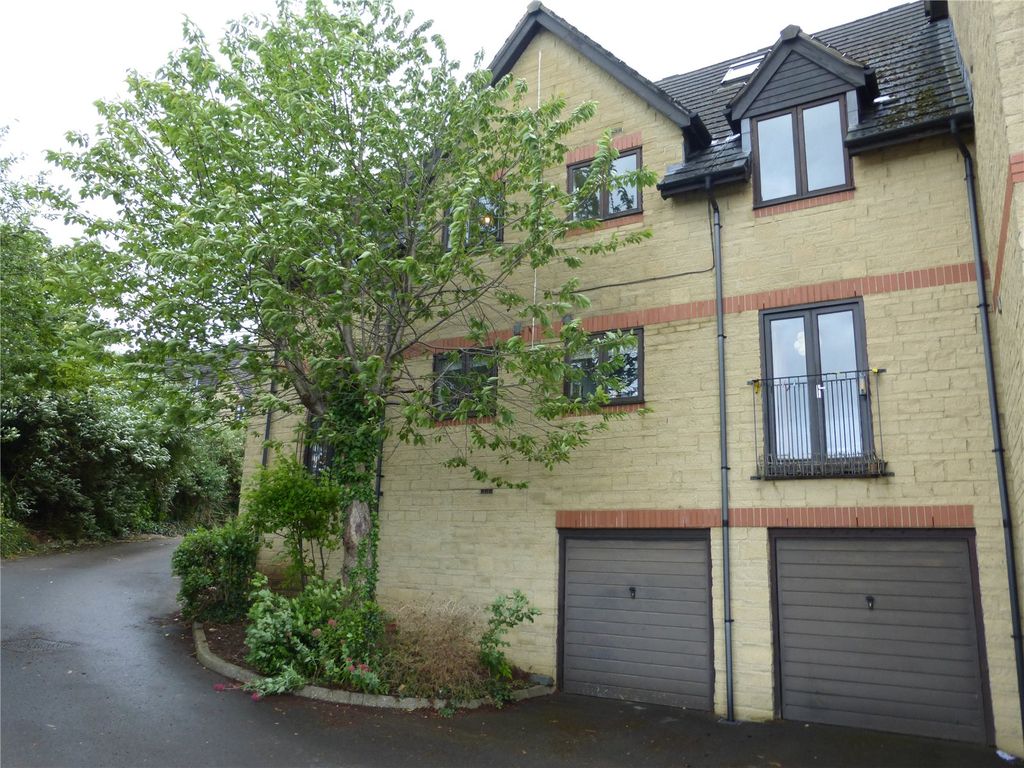 Property photo 1 of 8 Picture No. 06