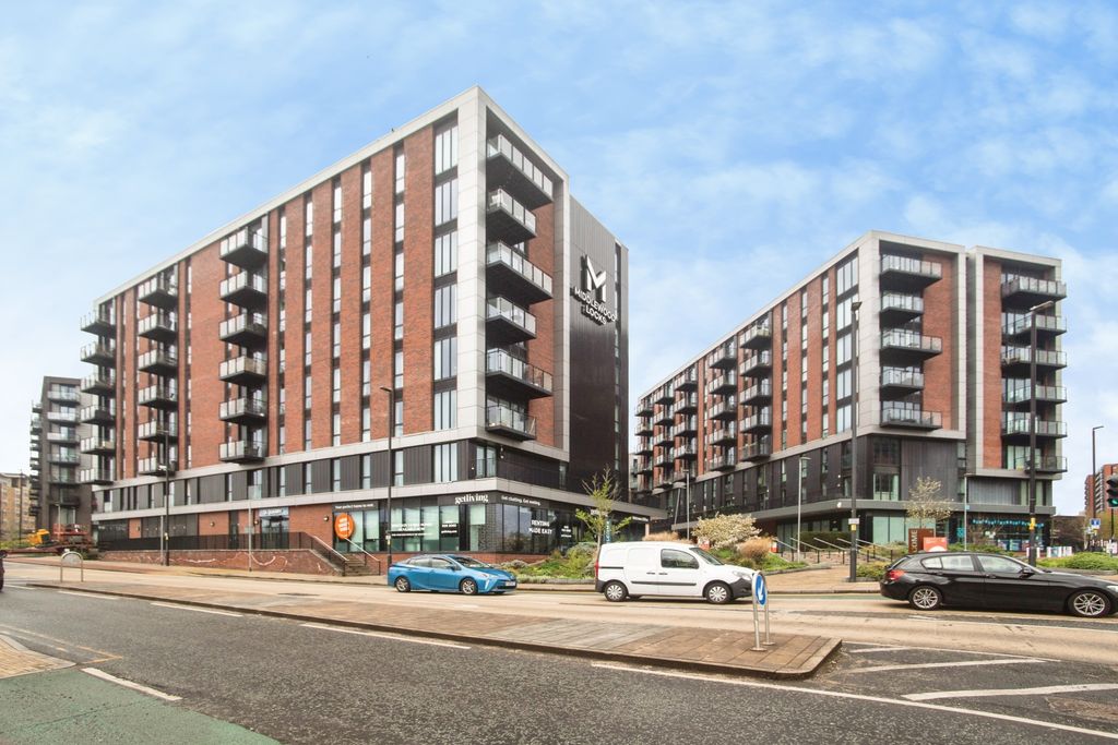 Property photo 2 of 12 Front