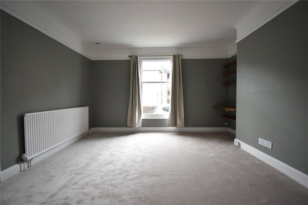 Property photo 1 of 14 Picture No. 23