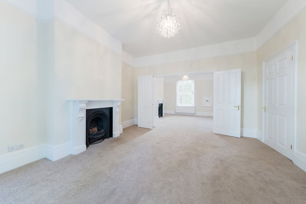 Property photo 1 of 8 Reception Room