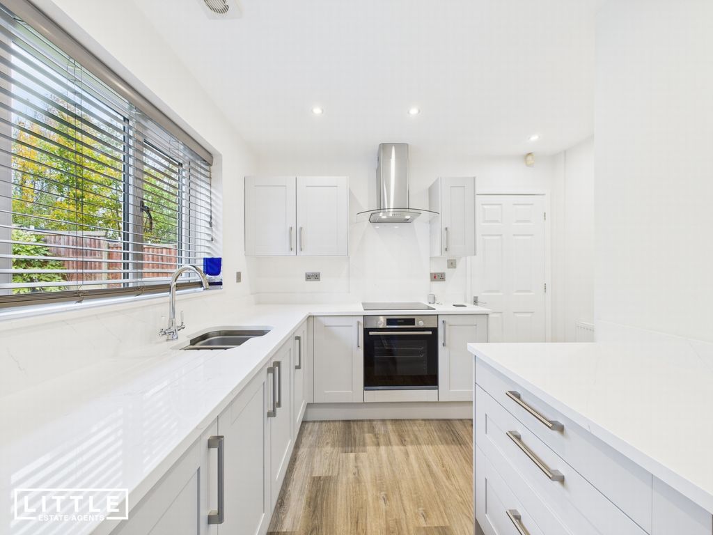 Property photo 2 of 23 Photo 6