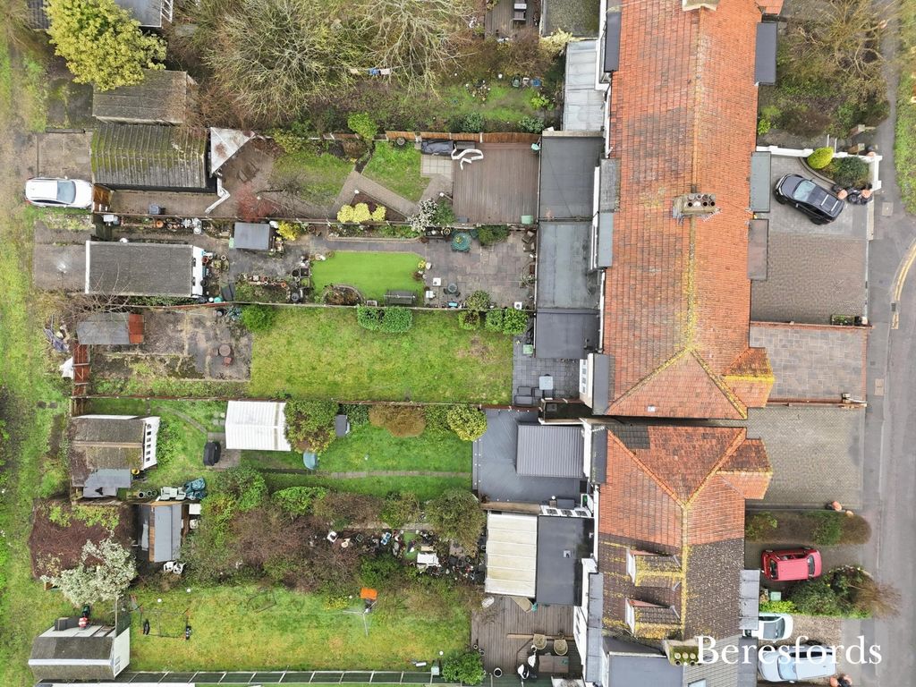 Property photo 3 of 25 Picture No. 06