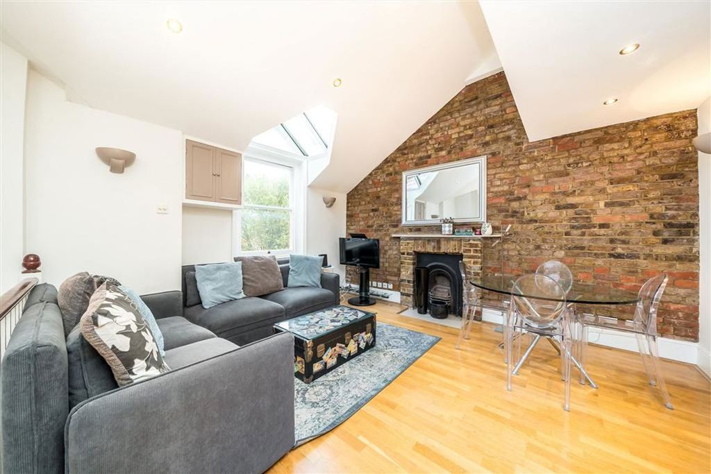 Property photo 1 of 6