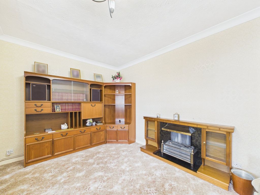 Property photo 2 of 20 Picture No. 04