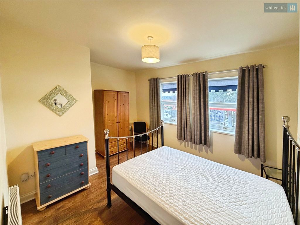 Property photo 3 of 10 Picture No. 07