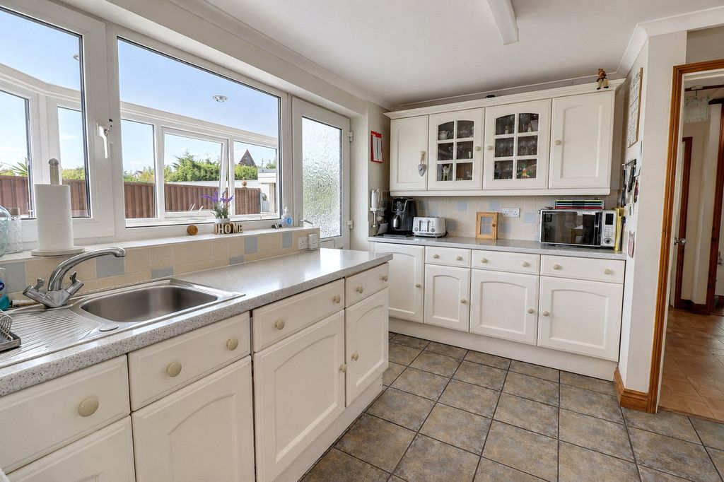 Property photo 2 of 14 2 - Picture No. 02