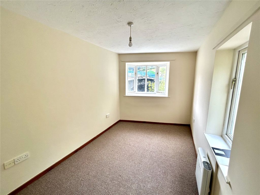 Property photo 2 of 6 Picture No. 03