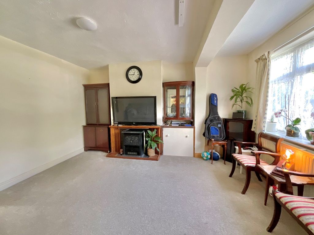 Property photo 2 of 26 4509023