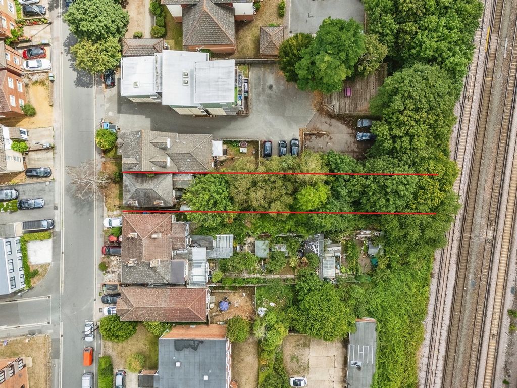 Property photo 3 of 16