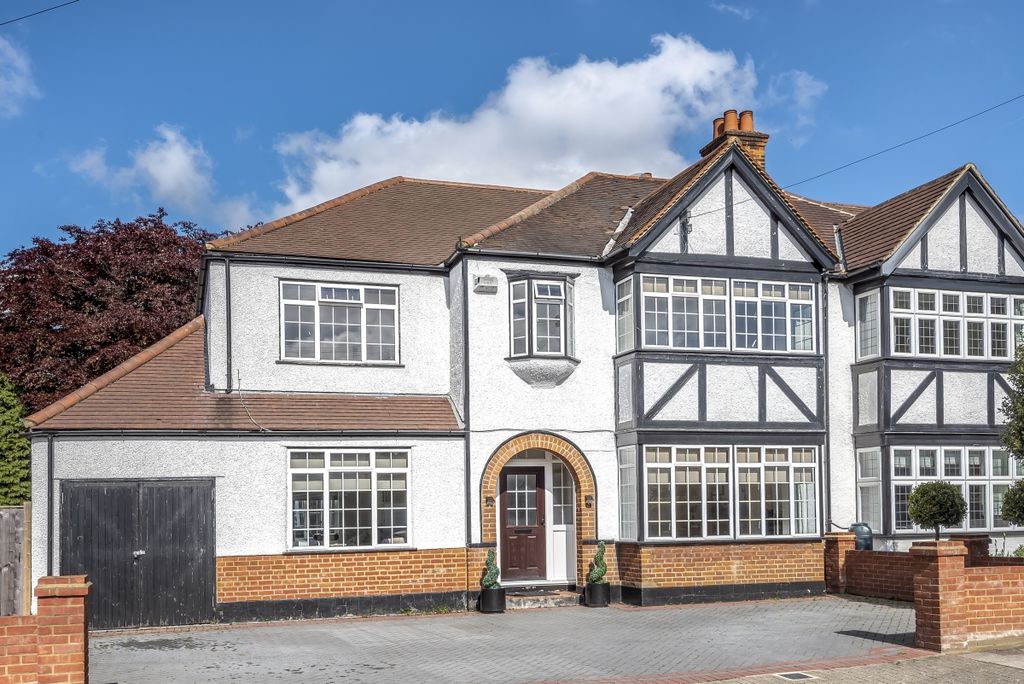 Property photo 1 of 8 477399 (10)
