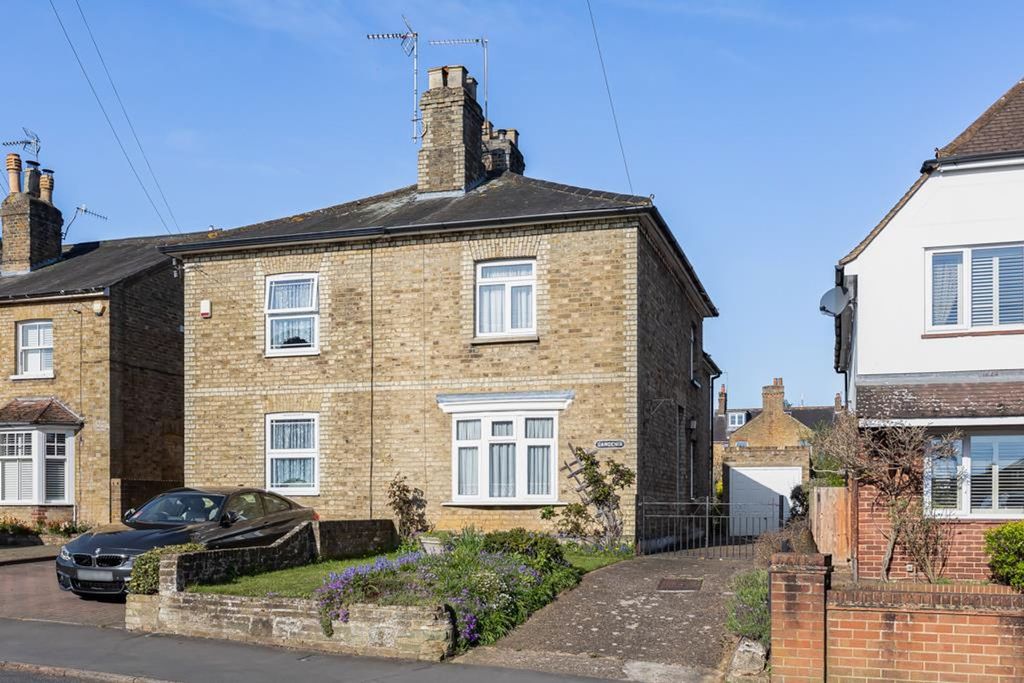 Property photo 1 of 28