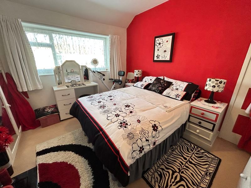 Property photo 2 of 26 Photo 15