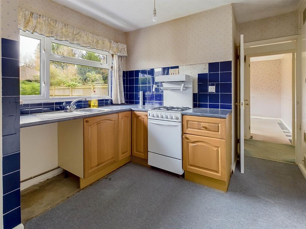 Property photo 3 of 14 Cam02541G0-Pr0337-Still006.Jpg