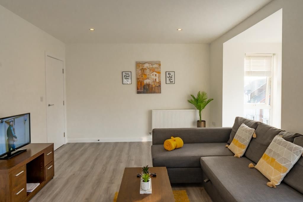 Property photo 3 of 26 Reception Room