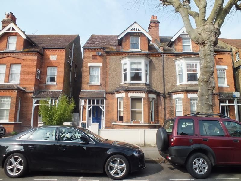 Property photo 1 of 8