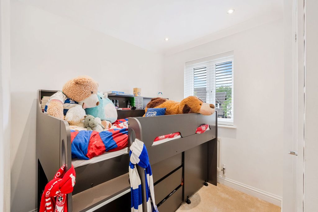 Additional image 21 of 4 bed detached house for saleLincolns Mead, Lingfield RH7
