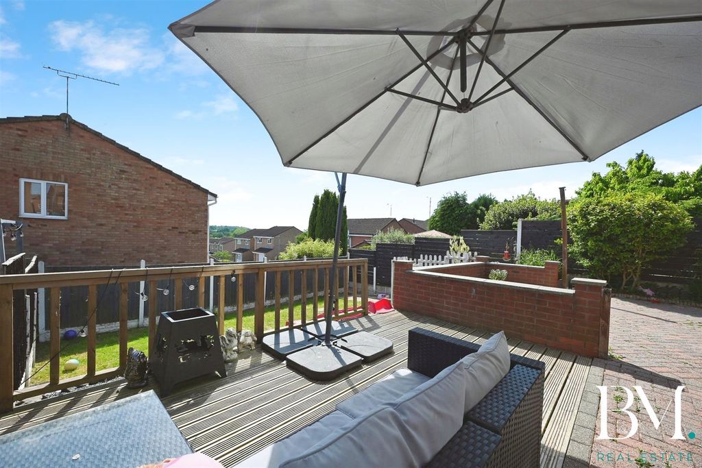 Property photo 1 of 18 c11.Jpg