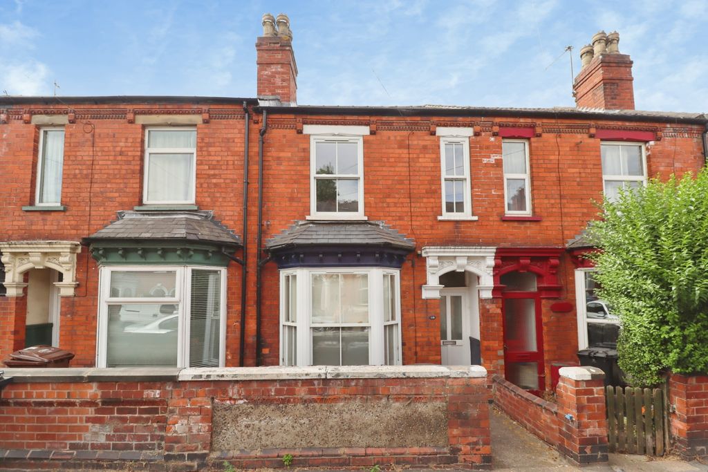 Property photo 1 of 15