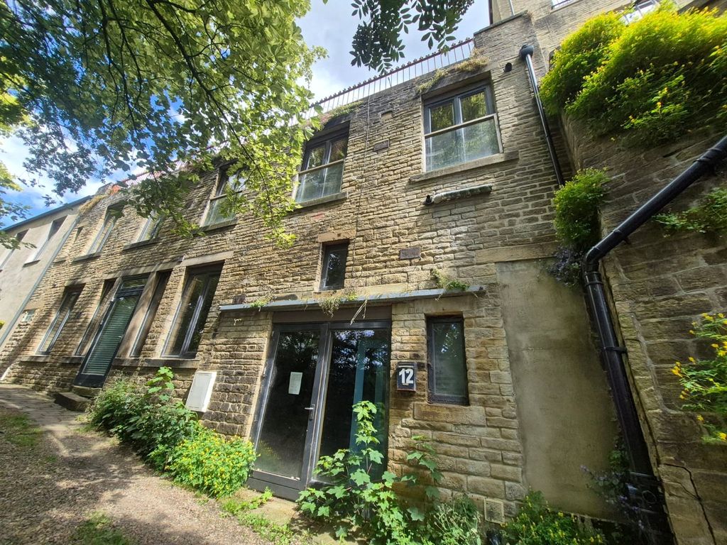 Property photo 1 of 10 Picture No. 05
