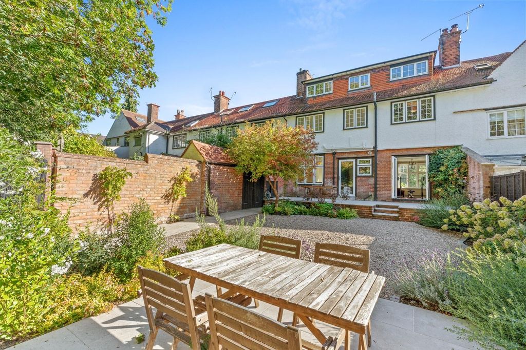 Property photo 2 of 22 Rear Aspect