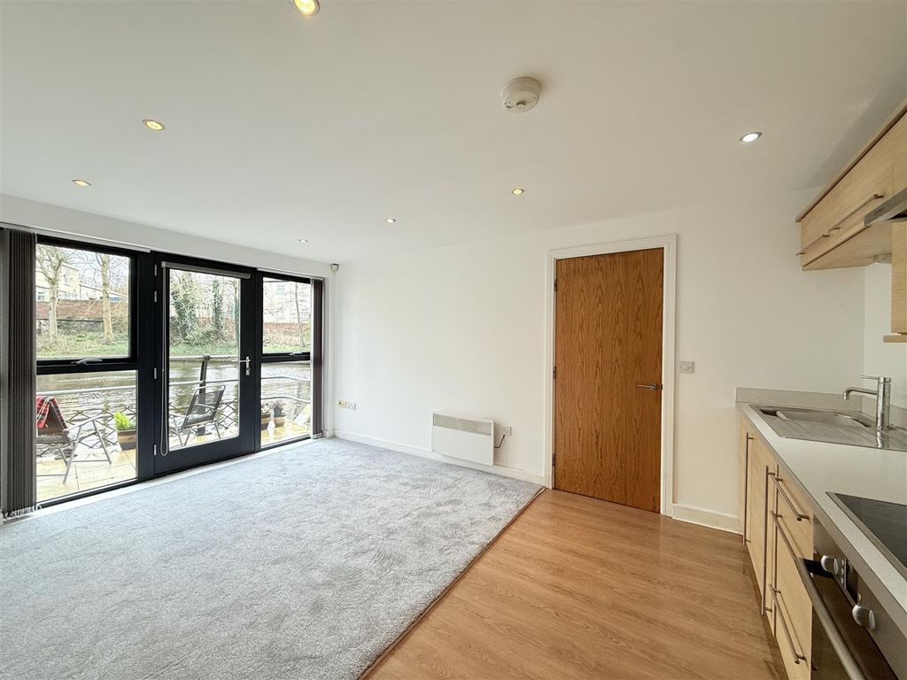 Property photo 2 of 8 Img_3832.Jpeg