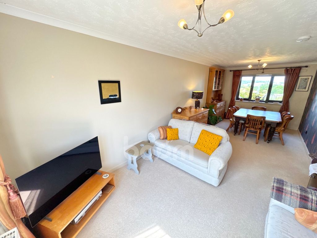 Additional image 9 of 3 bed detached bungalow for saleCullen Crescent, Inverkip PA16