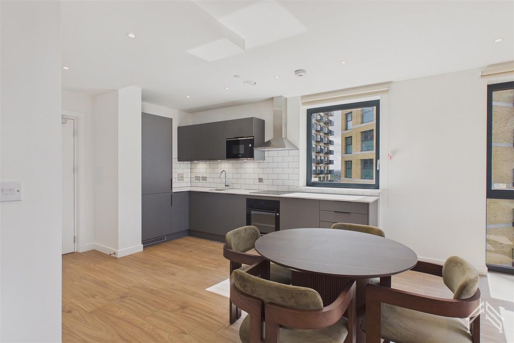 Property photo 3 of 20 3.Jpg