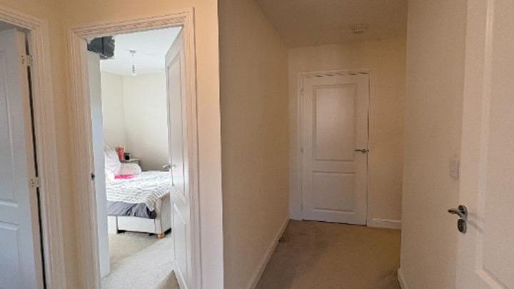 Additional image 11 of 2 bed flat for saleSparrow Gardens, Liphook GU30