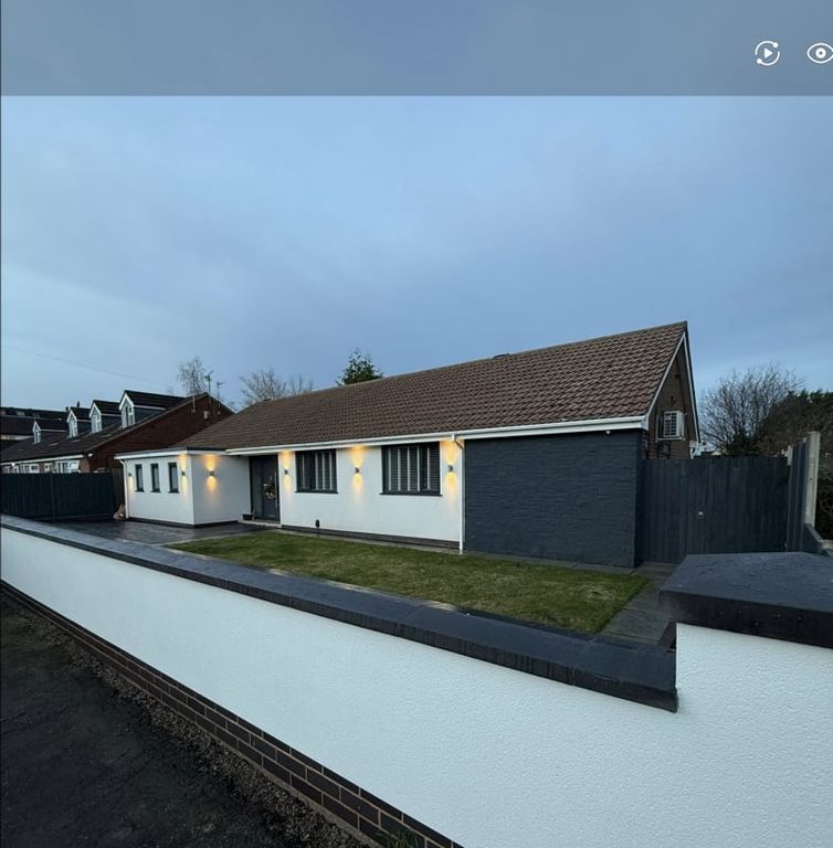 Property photo 3 of 37