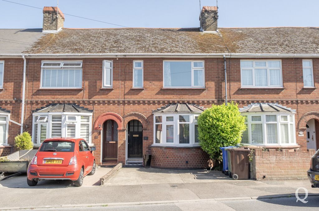 Property photo 1 of 18 d650Fbc4-2B2B-4A4...