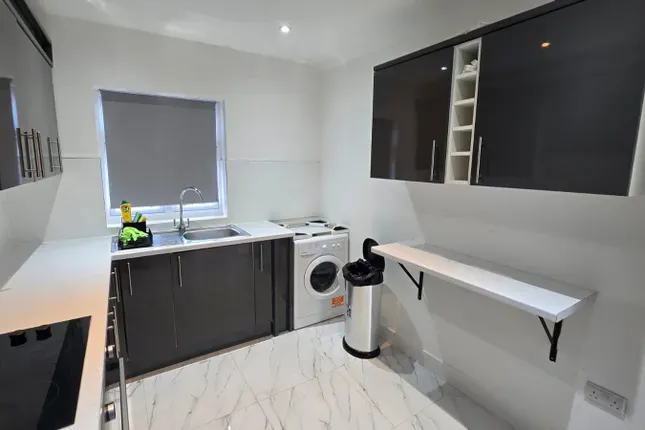 Property photo 2 of 3