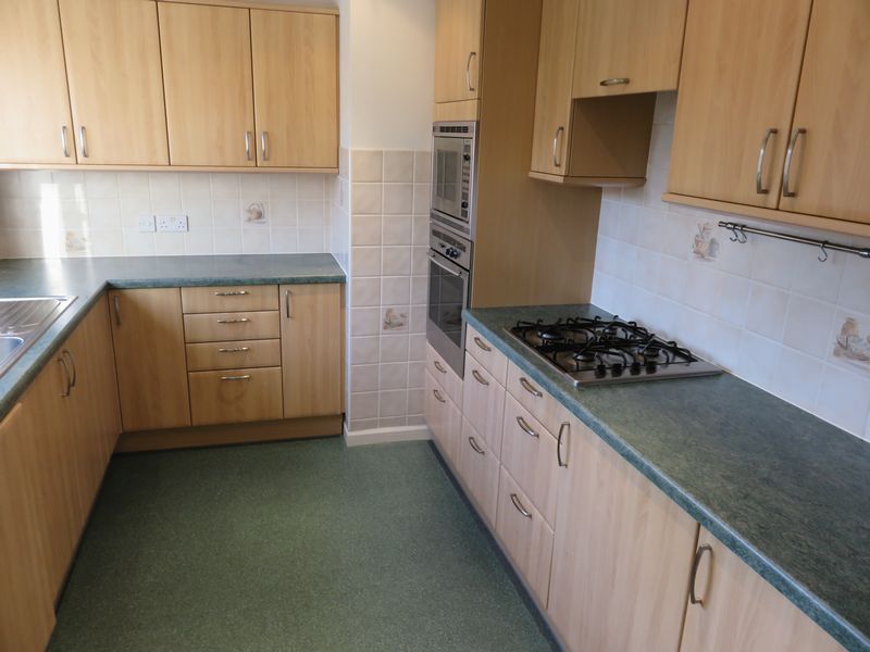 Property photo 2 of 11 Photo 7
