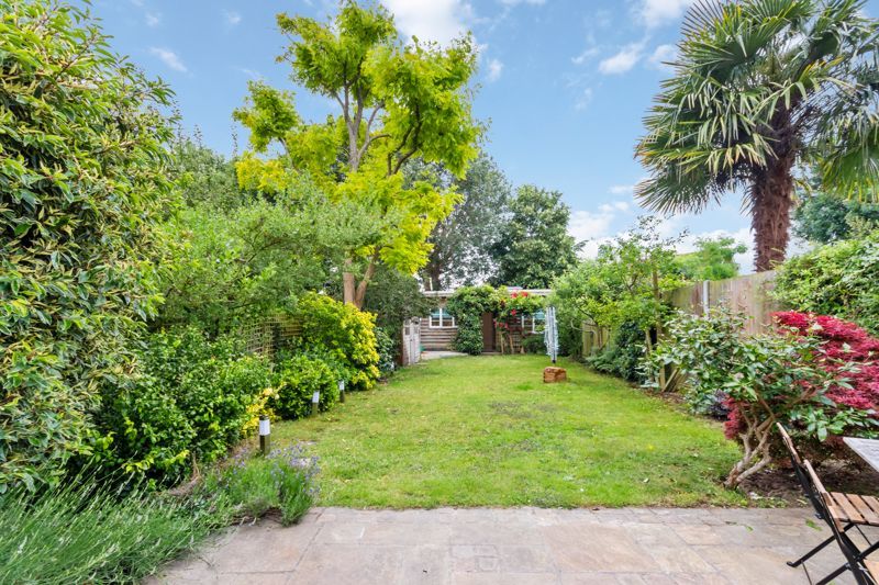 Property photo 2 of 18 Photo 24
