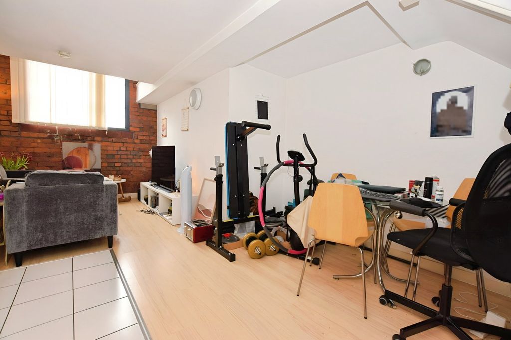 Property photo 3 of 15 Picture No. 41