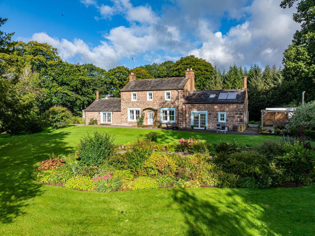 Property photo 1 of 54