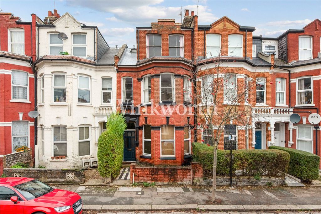 Property photo 1 of 11 Picture No. 01