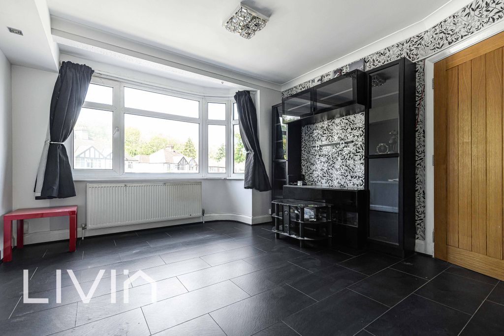Property photo 2 of 24 025A8344