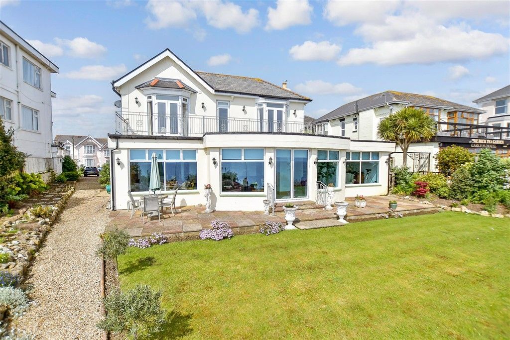 Property photo 2 of 21 External (Web)