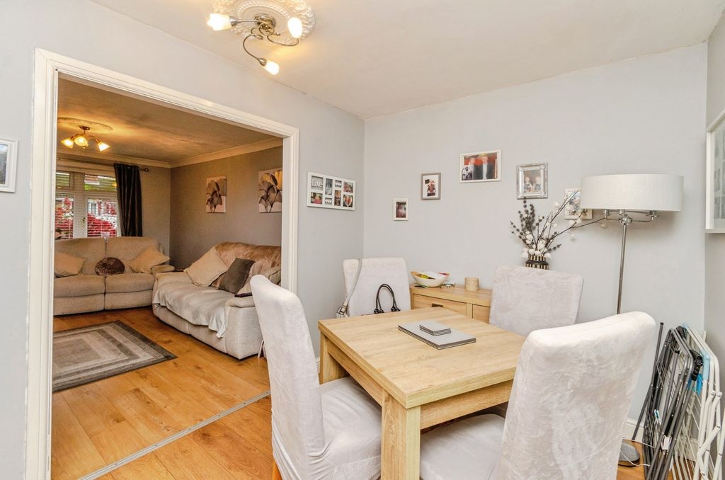 Property photo 1 of 17 Photo