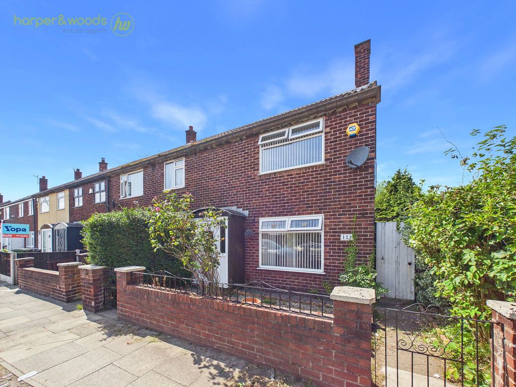 Property photo 2 of 23