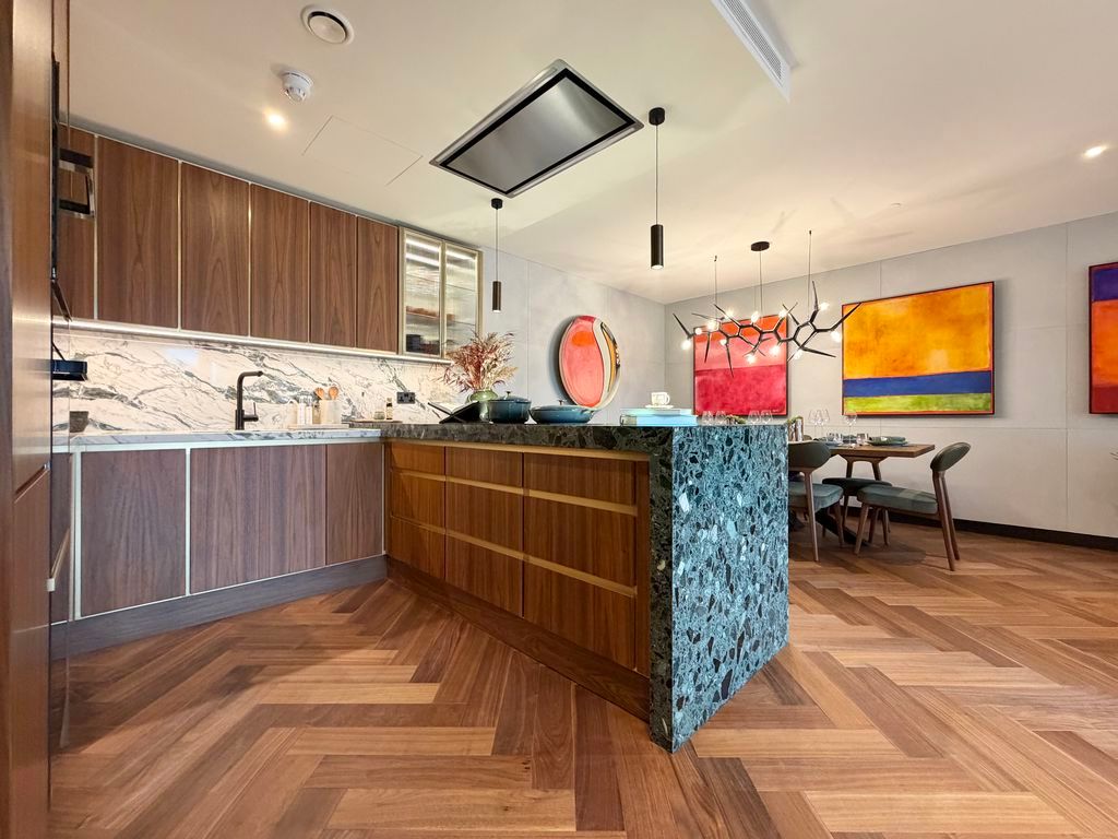 Property photo 3 of 19 Photo 3