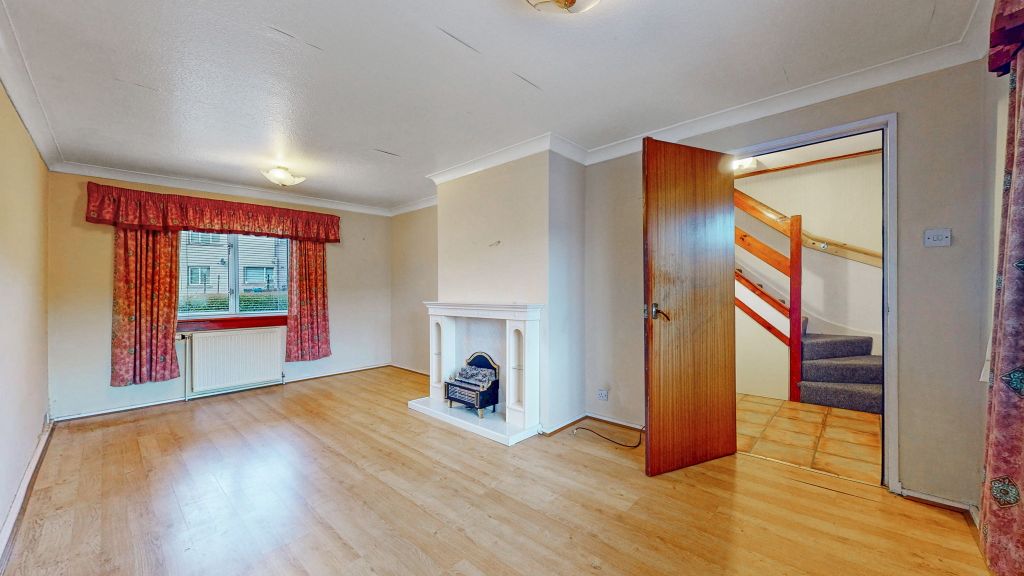 Property photo 3 of 17 2