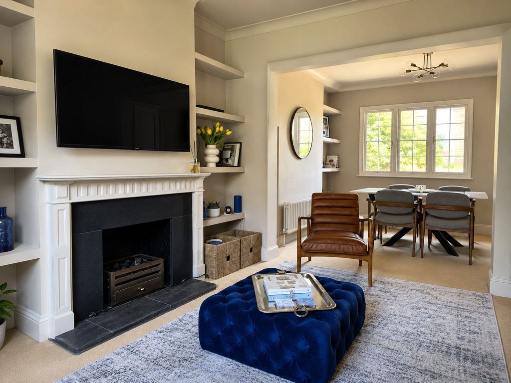 Property photo 3 of 14 Living Room
