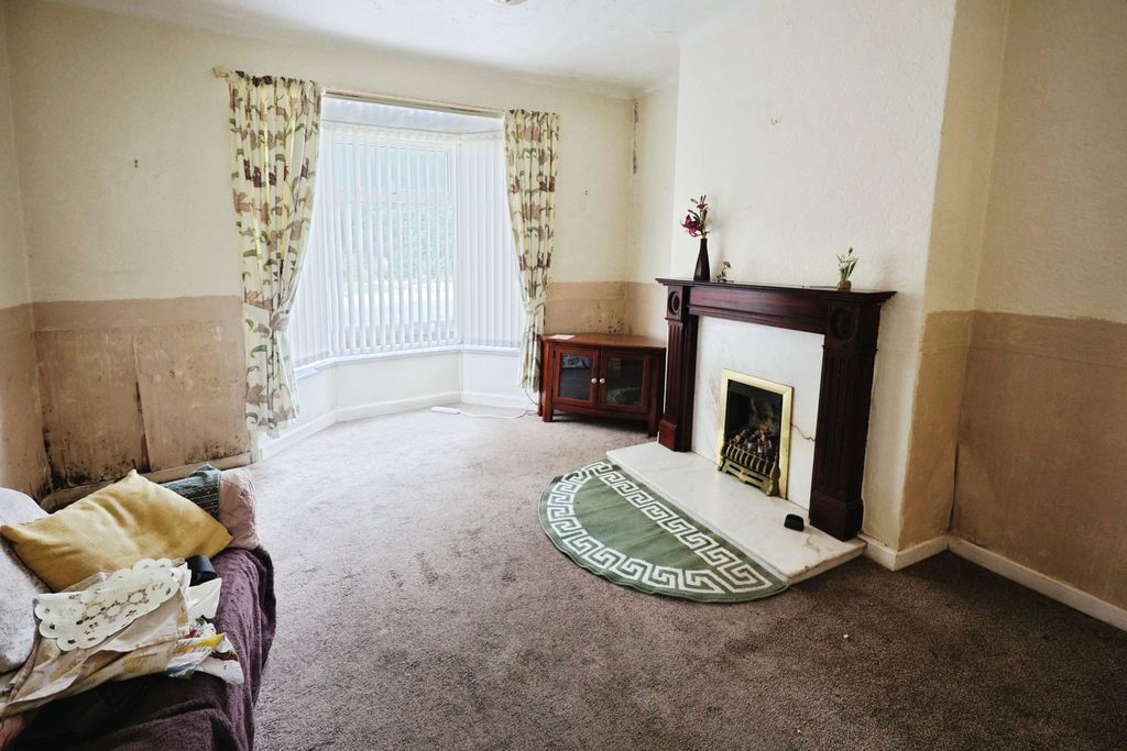 Property photo 2 of 9 Pbox-Img.Jpg
