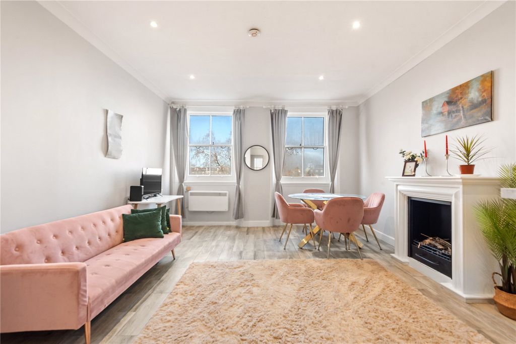 Property photo 3 of 13 Reception Room